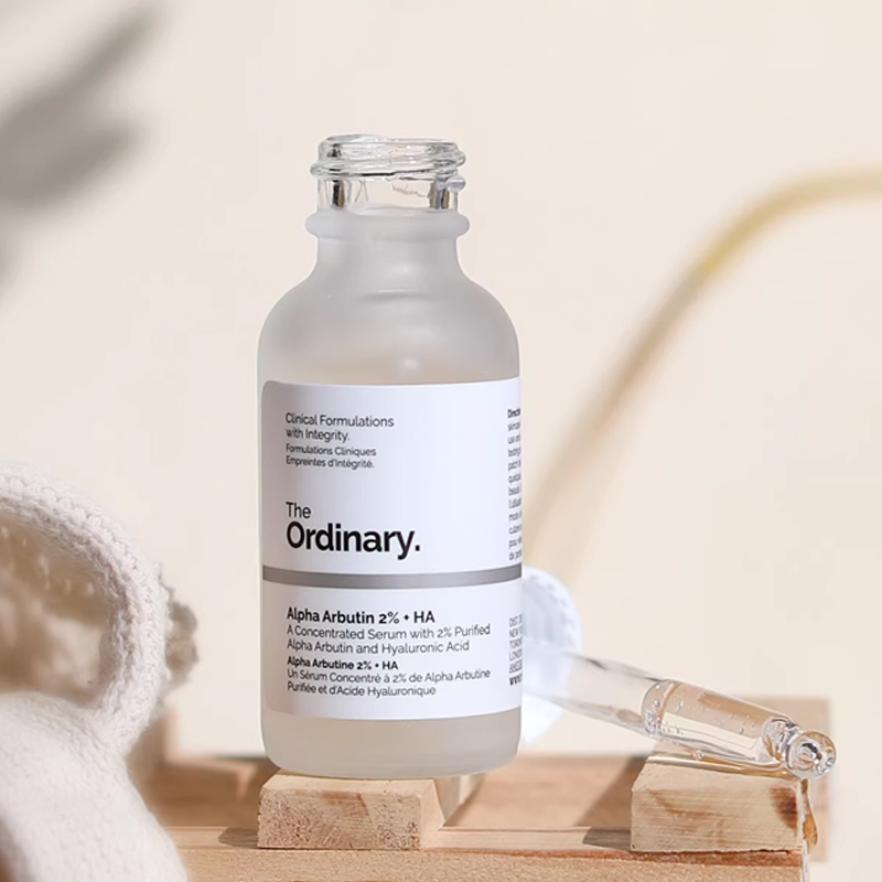 Aha Bha Exfoliant - アルファアルブチン2% + HA 30ml美容液 シミや色素沈着を軽減 肌に潤いを与え