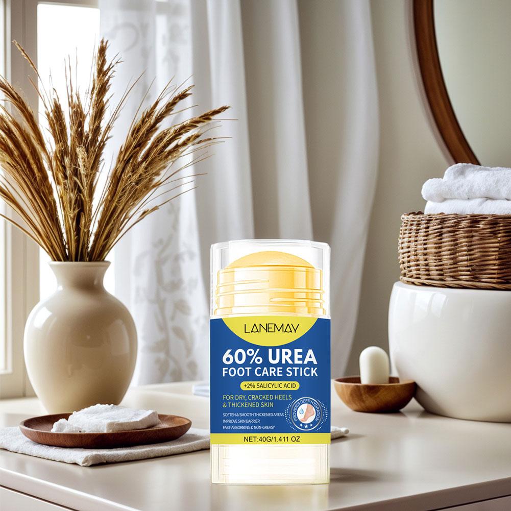 保湿フットケア尿素クリーム 乾燥してひび割れた足用 角質除去 - Urea Foot Cream のレビューと価格